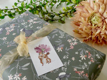 Load image into Gallery viewer, Daisy Greeting Card