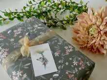 Load image into Gallery viewer, Lola Greeting Card