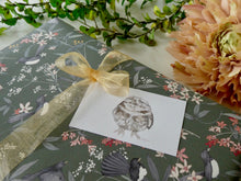 Load image into Gallery viewer, Mo Greeting Card